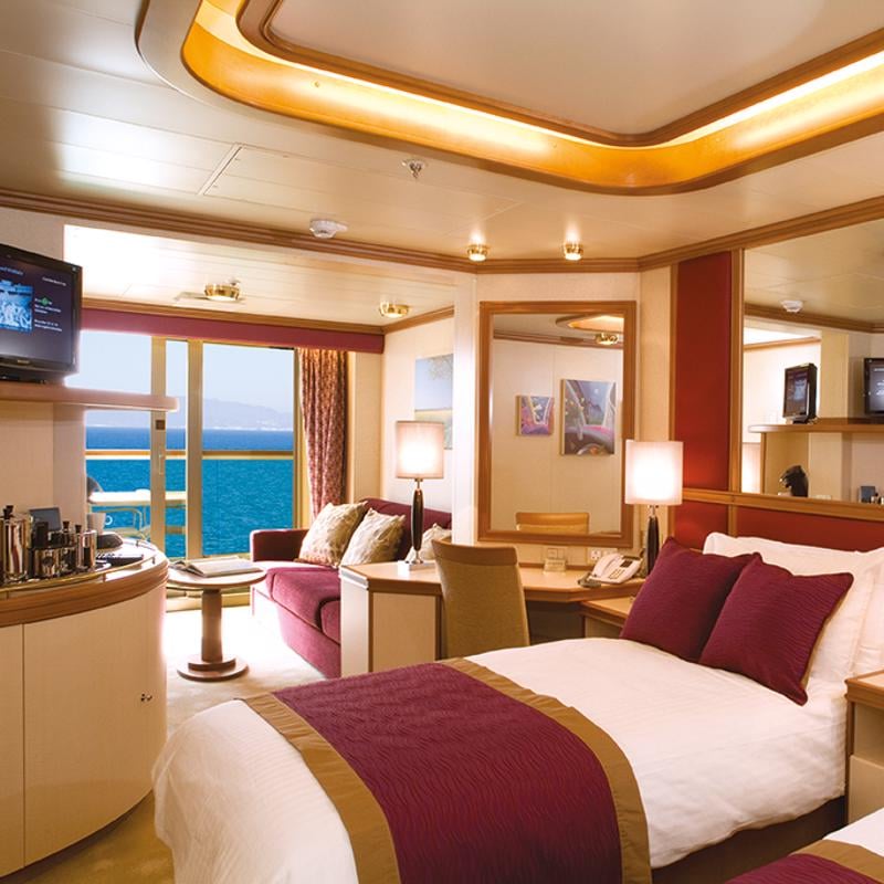P&O Cruises SEO case study header image showing inside of a cabin